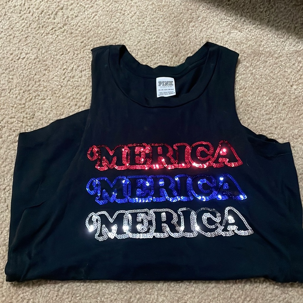 Merica VS pink tank